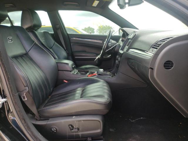 Photo 5 from auction – 2019 CHRYSLER 300 S with VIN 2C3CCABG8KH569301