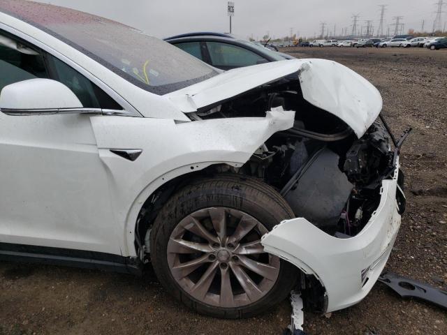 Photo 9 from auction – 2017 TESLA MODEL X with VIN 5YJXCBE2XHF059663
