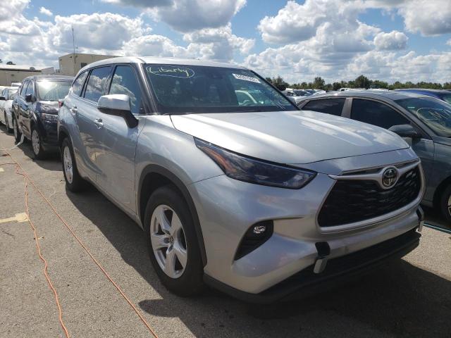 TOYOTA HIGHLANDER 2022 with VIN 5TDZZRAH7NS110537 - Photo from auction
