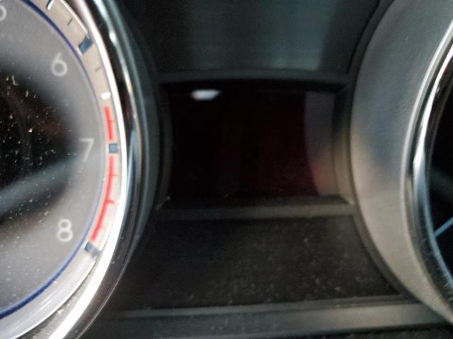 Photo 8 from auction – 2011 HYUNDAI SONATA SE with VIN 5NPEC4AB2BH294558