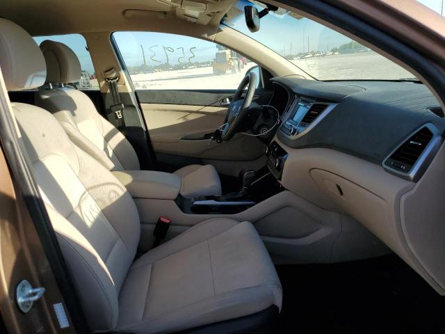 Photo 5 from auction – 2016 HYUNDAI TUCSON LIM with VIN KM8J33A41GU128504