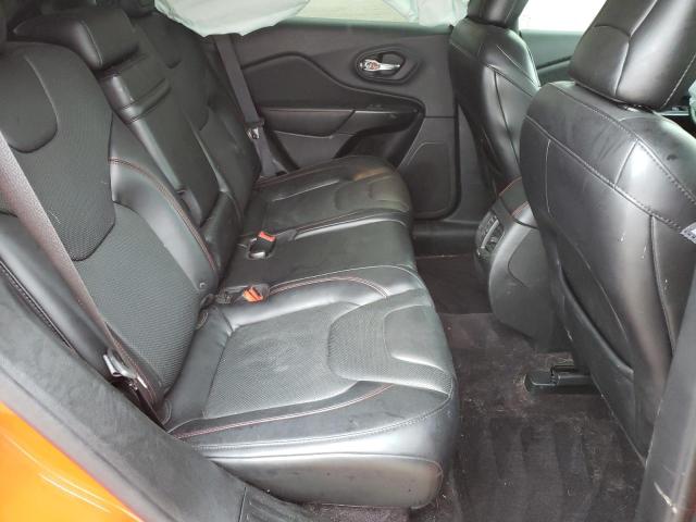 Photo 6 from auction – 2019 JEEP CHEROKEE T with VIN 1C4PJMBX8KD252829