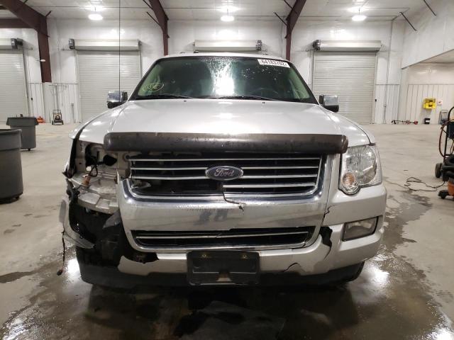 Photo 9 from auction – 2010 FORD EXPLORER L with VIN 1FMEU7F85AUA83124