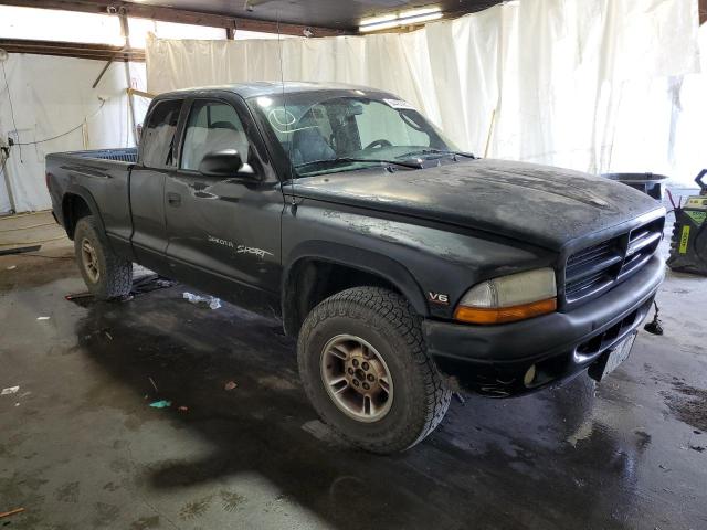 DODGE DAKOTA 2000 with VIN 1B7GG22X4YS790659 - Photo from auction