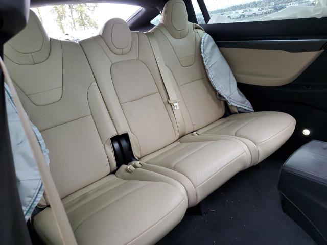 Photo 6 from auction – 2016 TESLA MODEL X with VIN 5YJXCDE21GF025928