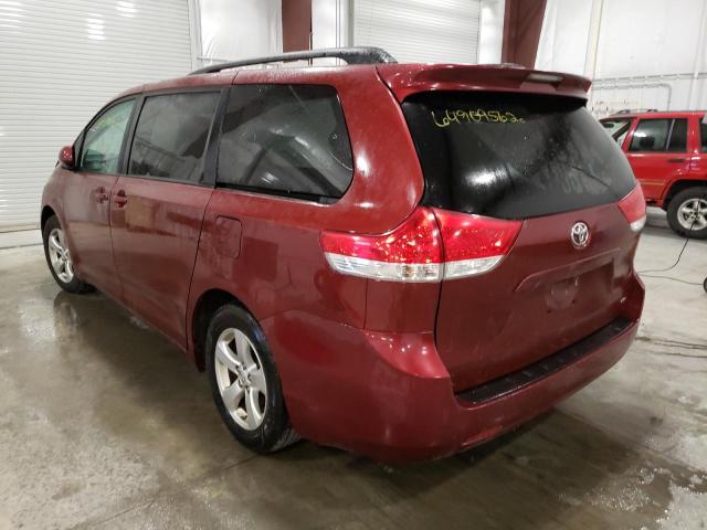 Photo 3 from auction – 2013 TOYOTA SIENNA LE with VIN 5TDKK3DCXDS353096
