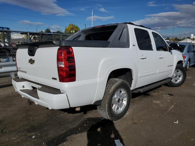 Photo 4 from auction – 2011 CHEVROLET AVALANCHE with VIN 3GNTKFE33BG100368