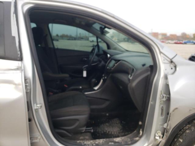 Photo 5 from auction – 2017 CHEVROLET TRAX LS with VIN KL7CJNSB5HB140564