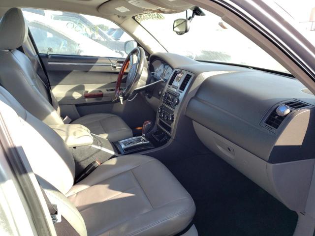 Photo 5 from auction – 2005 CHRYSLER 300 TOURIN with VIN 2C3JA53GX5H556427