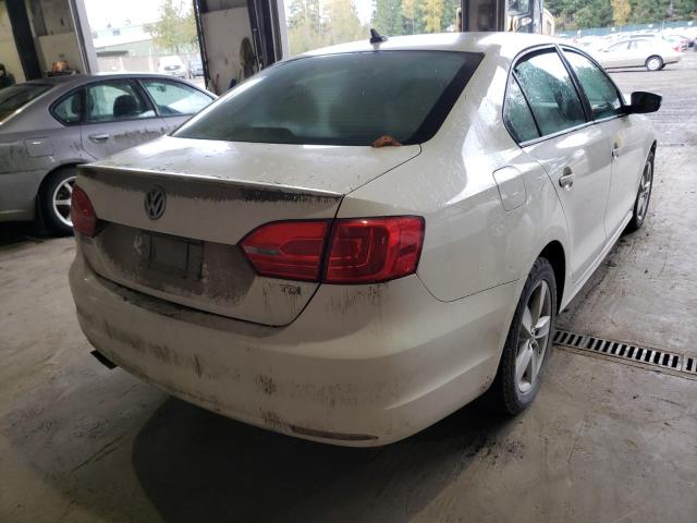 Photo 4 from auction – 2011 VOLKSWAGEN JETTA TDI with VIN 3VWLL7AJ7BM123487