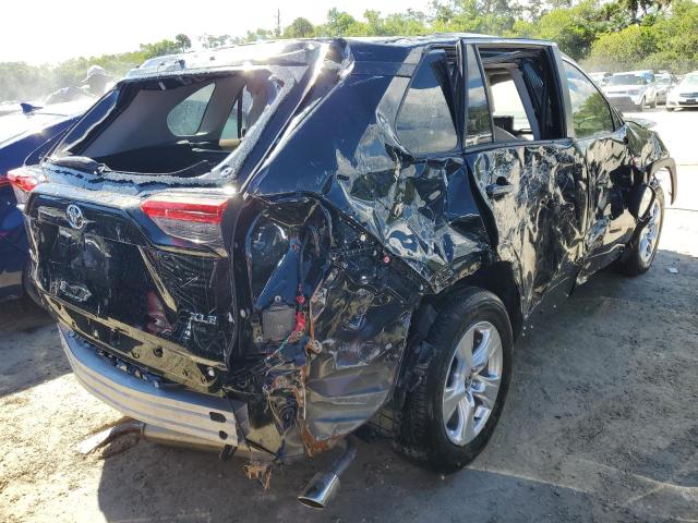 Photo 4 from auction – 2020 TOYOTA RAV4 XLE with VIN JTMP1RFV5LD059092