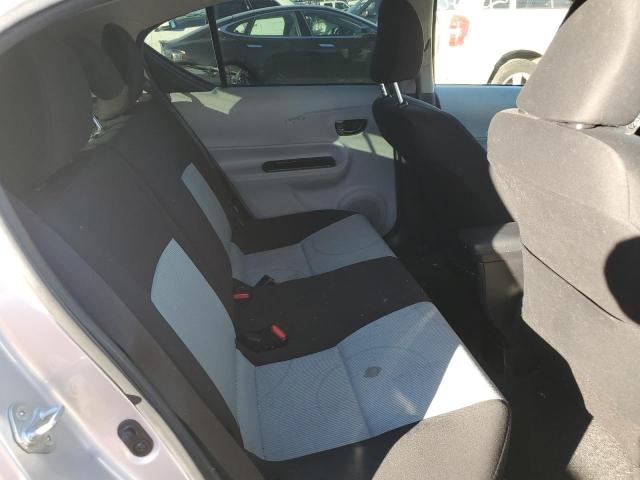 Photo 6 from auction – 2013 TOYOTA PRIUS C with VIN JTDKDTB37D1032790