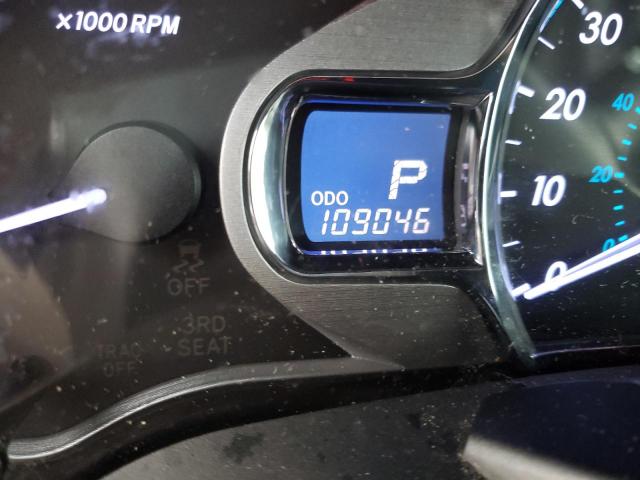 Photo 8 from auction – 2014 TOYOTA SIENNA L with VIN 5TDYK3DC7ES457993