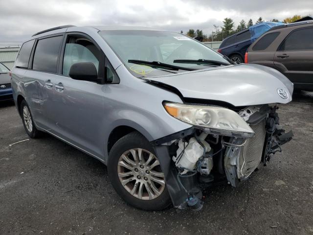 TOYOTA SIENNA XLE 2011 with VIN 5TDYK3DC9BS016183 - Photo from auction