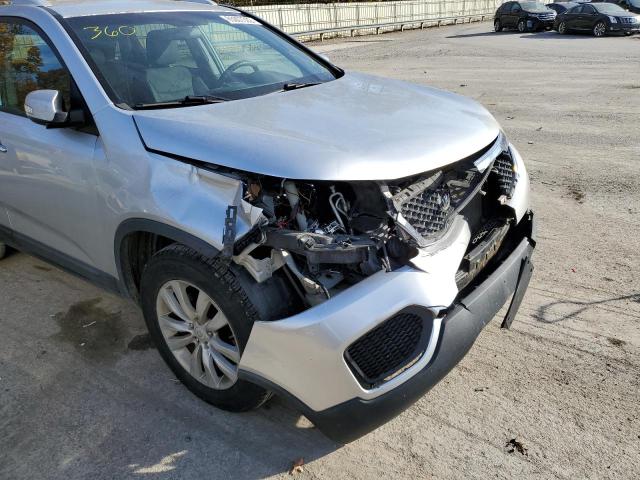 Photo 9 from auction – 2011 KIA SORENTO BA with VIN 5XYKT4A24BG069472