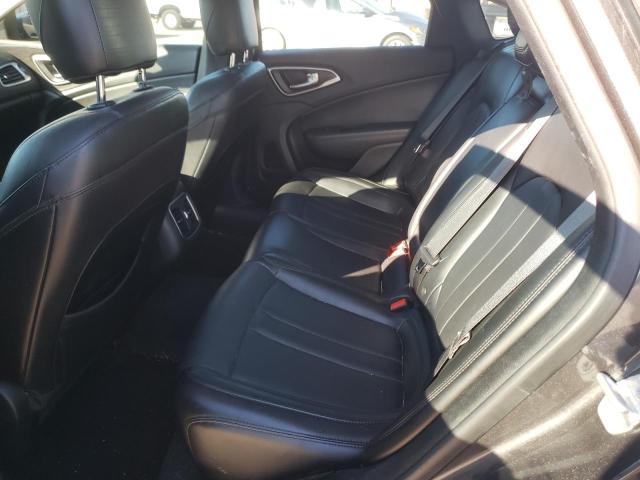 Photo 6 from auction – 2015 CHRYSLER 200 C with VIN 1C3CCCCG3FN501575
