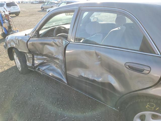 Photo 9 from auction – 2000 MAZDA 626 ES with VIN 1YVGF22C5Y5114830