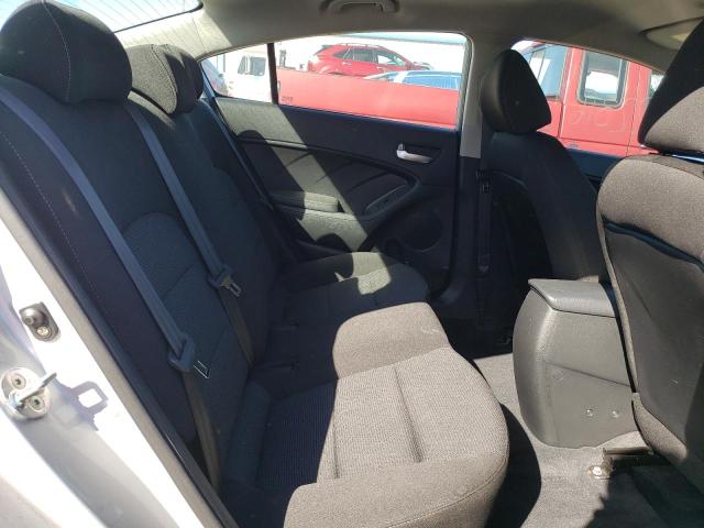 Photo 6 from auction – 2018 KIA FORTE LX with VIN 3KPFK4A71JE204662