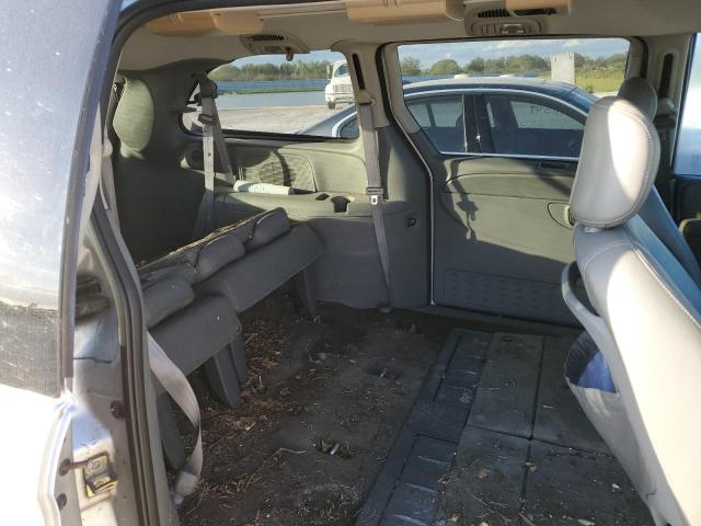 Photo 6 from auction – 2005 CHRYSLER TOWN & COU with VIN 2C4GP54L25R460964