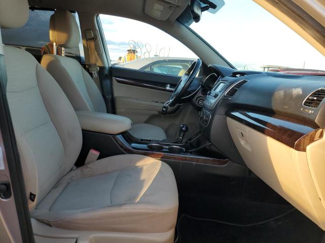 Photo 5 from auction – 2014 KIA SORENTO LX with VIN 5XYKT3A60EG441861