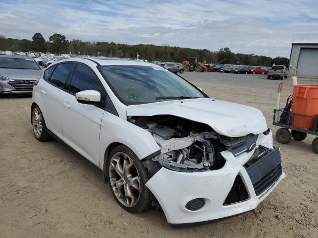 FORD FOCUS SE 2014 with VIN 1FADP3K25EL282323 - Photo from auction