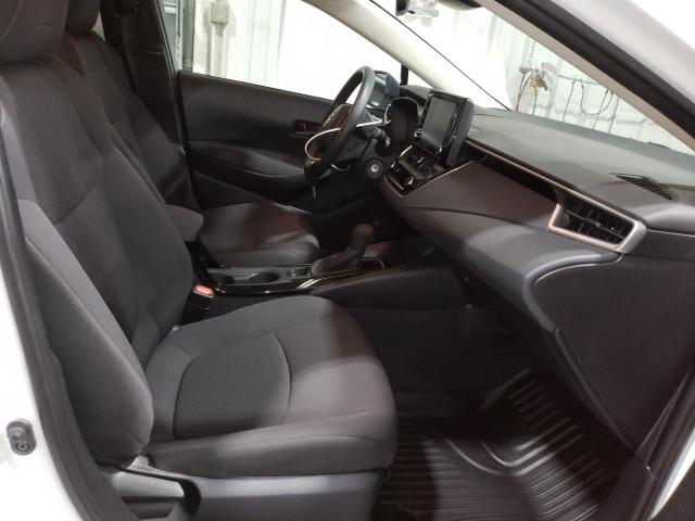 Photo 5 from auction – 2022 TOYOTA COROLLA LE with VIN 5YFEPMAE8NP322188