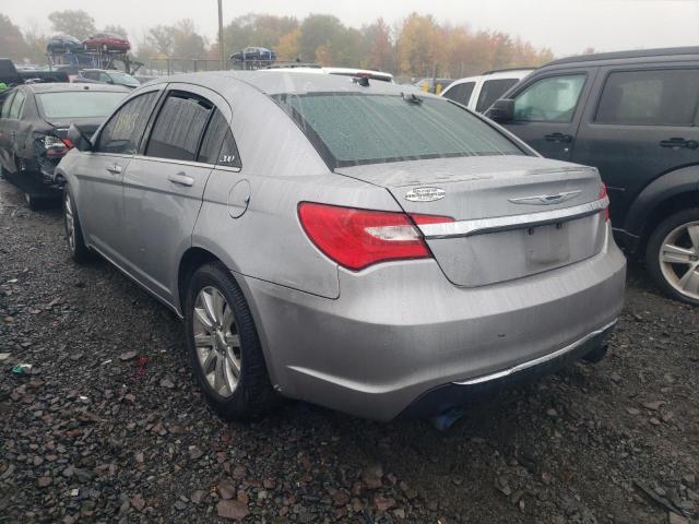 Photo 3 from auction – 2013 CHRYSLER 200 TOURIN with VIN 1C3CCBBG0DN678321