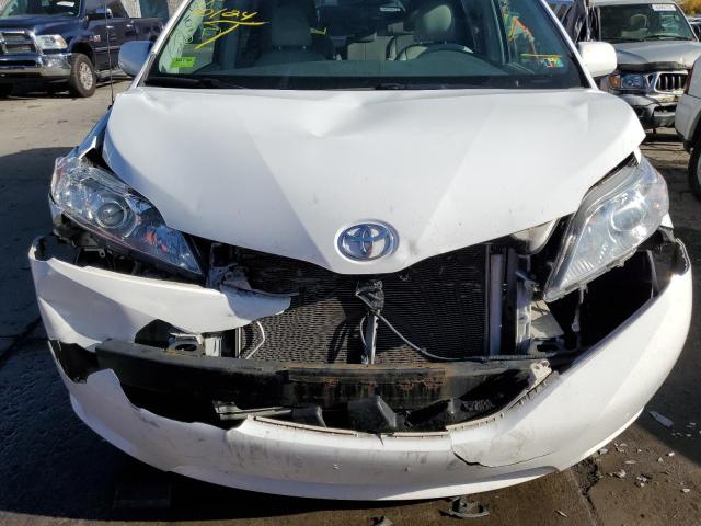 Photo 9 from auction – 2013 TOYOTA SIENNA XLE with VIN 5TDDK3DC4DS051263