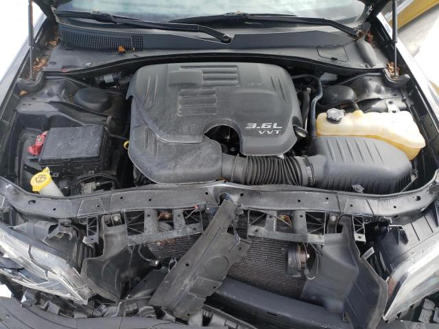 Photo 7 from auction – 2019 CHRYSLER 300 S with VIN 2C3CCABG8KH569301