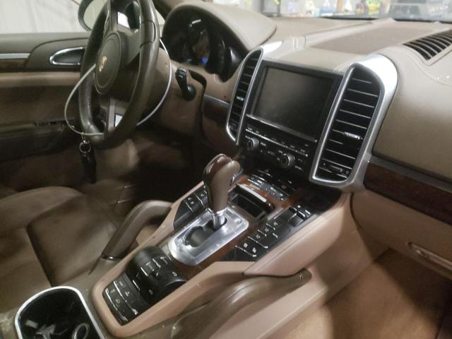 Photo 9 from auction – 2012 PORSCHE CAYENNE S with VIN WP1AE2A2XCLA90065