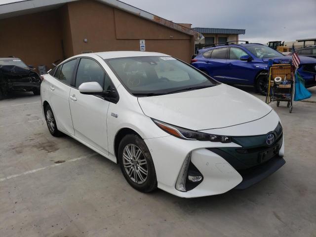 Photo 1 from auction – 2018 TOYOTA PRIUS PRIM with VIN JTDKARFPXJ3076193