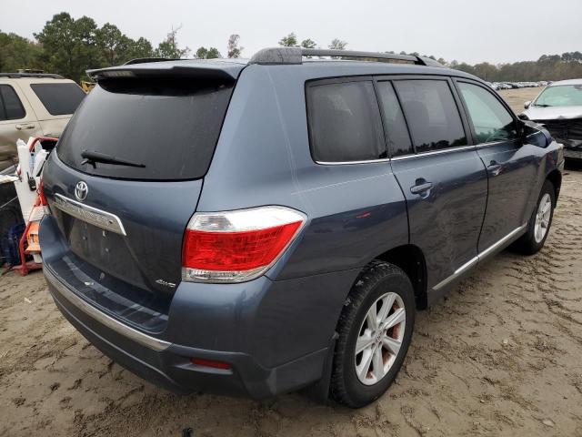 Photo 4 from auction – 2013 TOYOTA HIGHLANDER with VIN 5TDBK3EH3DS258292