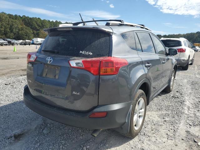 Photo 4 from auction – 2013 TOYOTA RAV4 XLE with VIN JTMWFREV3DD025166