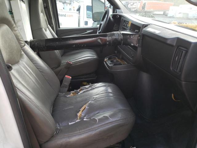 Photo 5 from auction – 2008 GMC SAVANA CUT with VIN 1GDGG31C381909954