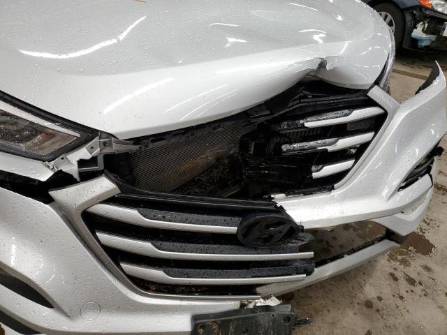Photo 9 from auction – 2017 HYUNDAI TUCSON LIM with VIN KM8J3CA25HU567849