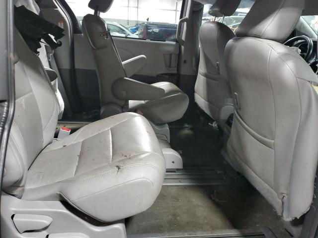Photo 6 from auction – 2018 TOYOTA SIENNA XLE with VIN 5TDYZ3DC6JS957326