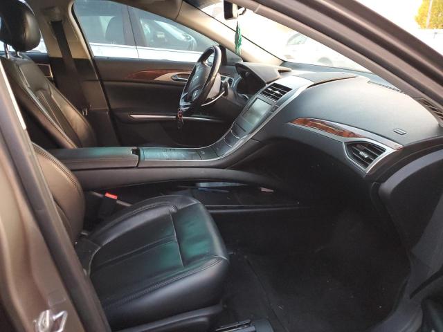 Photo 5 from auction – 2016 LINCOLN MKZ with VIN 3LN6L2J91GR613597