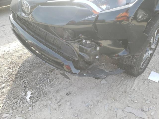 Photo 9 from auction – 2017 TOYOTA RAV4 LE with VIN 2T3BFREV9HW632664