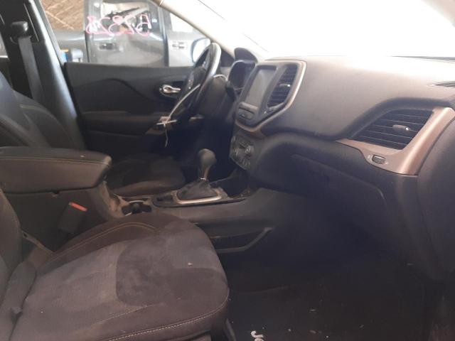 Photo 5 from auction – 2017 JEEP CHEROKEE L with VIN 1C4PJLCB6HW572970