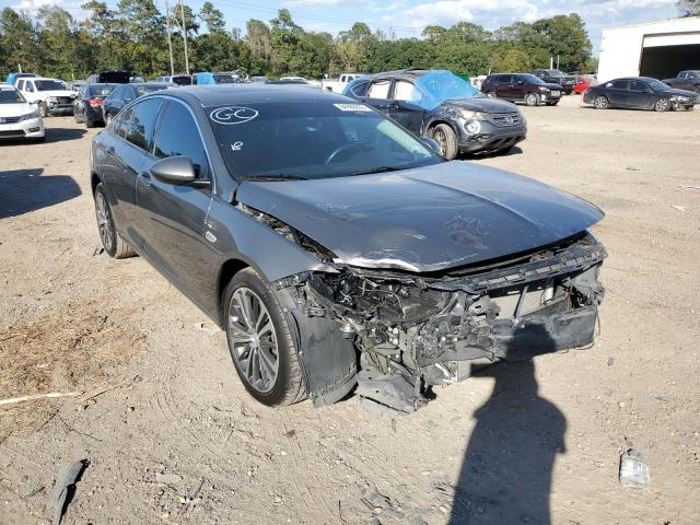 BUICK REGAL ESSE 2018 with VIN W04GP6SX9J1116083 - Photo from auction