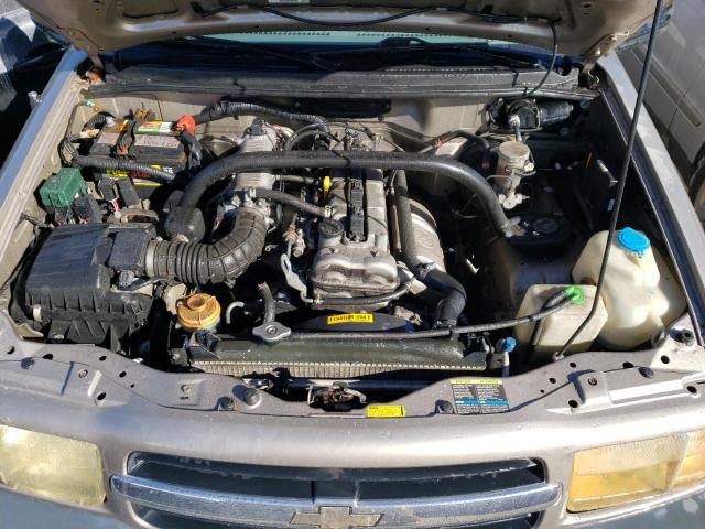 Photo 7 from auction – 2002 CHEVROLET TRACKER with VIN 2CNBE18C526955767