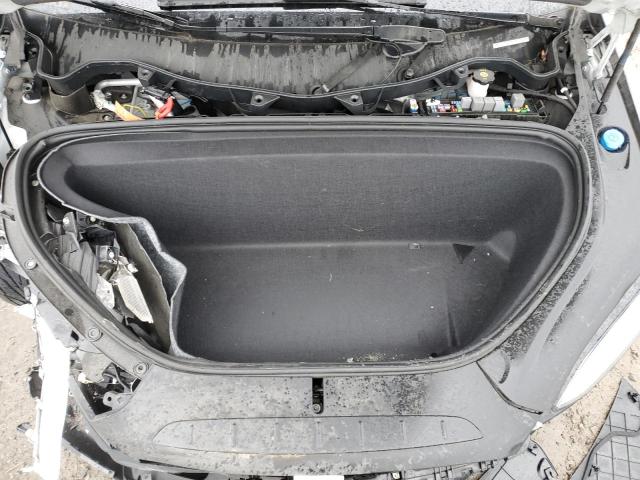 Photo 7 from auction – 2016 TESLA MODEL X with VIN 5YJXCDE21GF025928