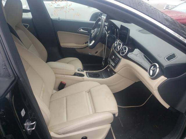 Photo 5 from auction – 2019 MERCEDES-BENZ CLA 250 with VIN WDDSJ4EB8KN756940