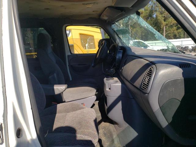 Photo 5 from auction – 2000 DODGE RAM WAGON with VIN 2B5WB35Z9YK131069