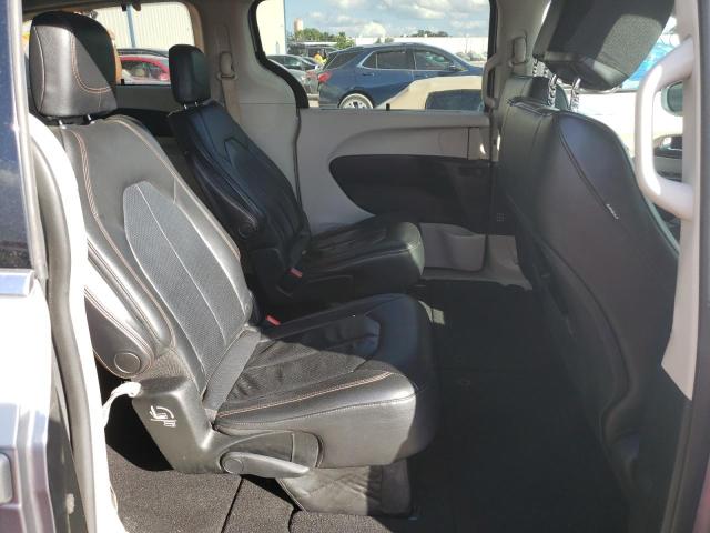Photo 6 from auction – 2018 CHRYSLER PACIFICA T with VIN 2C4RC1BGXJR142216
