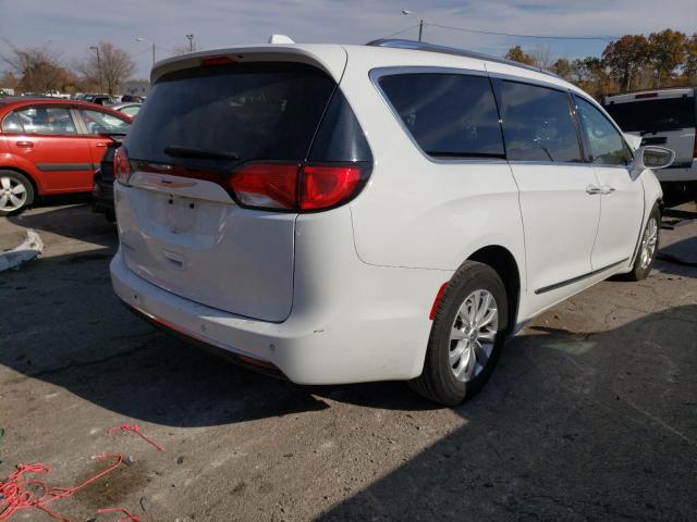 Photo 4 from auction – 2018 CHRYSLER PACIFICA T with VIN 2C4RC1BG9JR120885