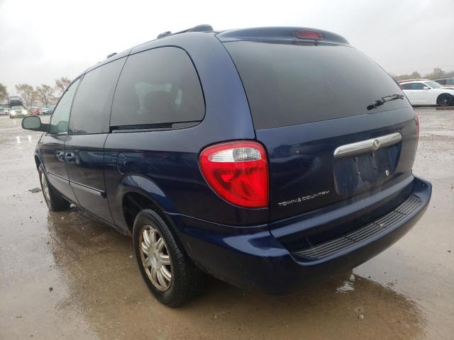 Photo 3 from auction – 2004 CHRYSLER TOWN & COU with VIN 2C4GP54LX4R612908