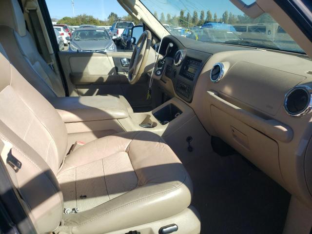 Photo 5 from auction – 2005 FORD EXPEDITION with VIN 1FMFU18565LA02650