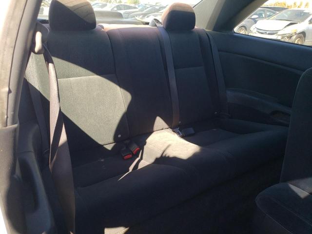 Photo 6 from auction – 2004 HONDA CIVIC LX with VIN 1HGEM22504L059957