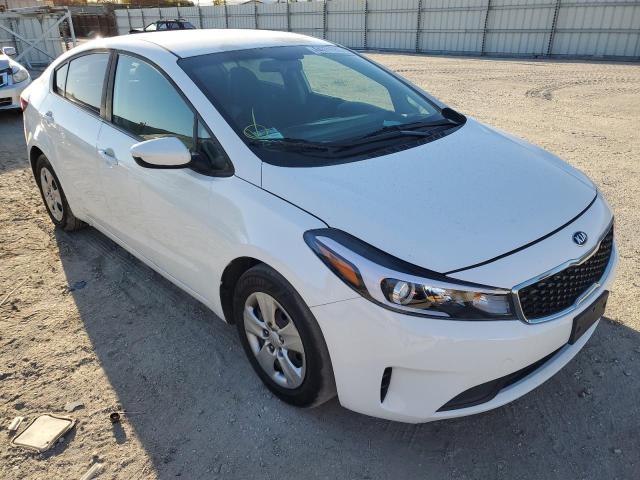 Photo 1 from auction – 2017 KIA FORTE LX with VIN 3KPFK4A73HE093008